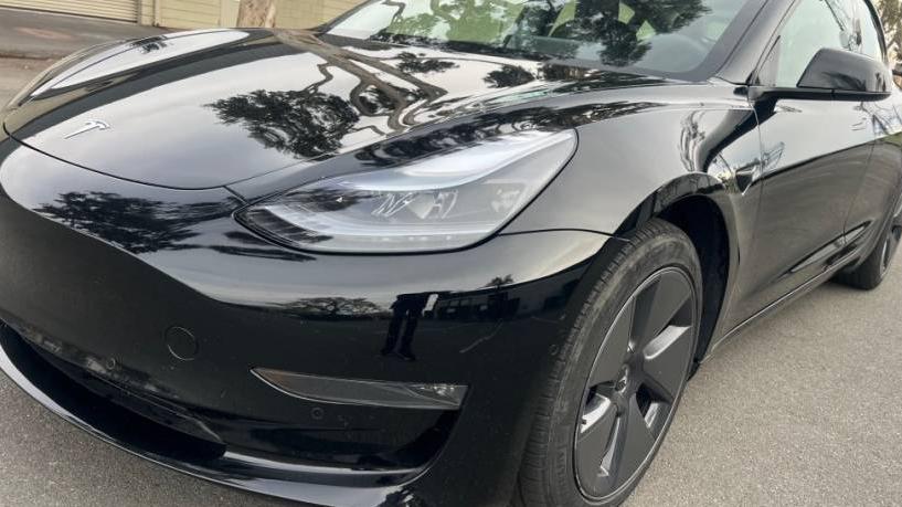 TESLA MODEL 3 2022 5YJ3E1EB8NF136836 image